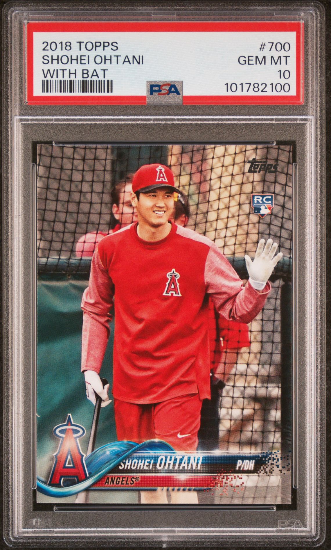 2018 Topps Topps 700 With Bat